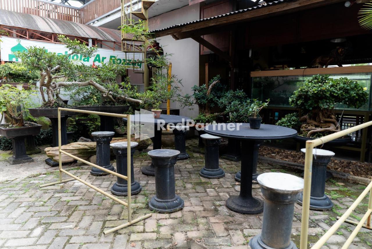 Pondok Kelapa Homestay Lampung Mitra Reddoorz 반다르 람풍 외부 사진