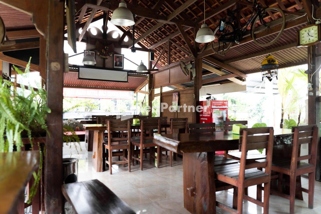 Pondok Kelapa Homestay Lampung Mitra Reddoorz 반다르 람풍 외부 사진